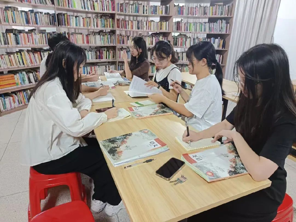 教学动态∣“教”无止境，“研”绵不绝