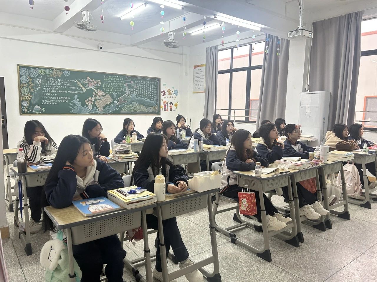 微信图片_20250318083800.jpg